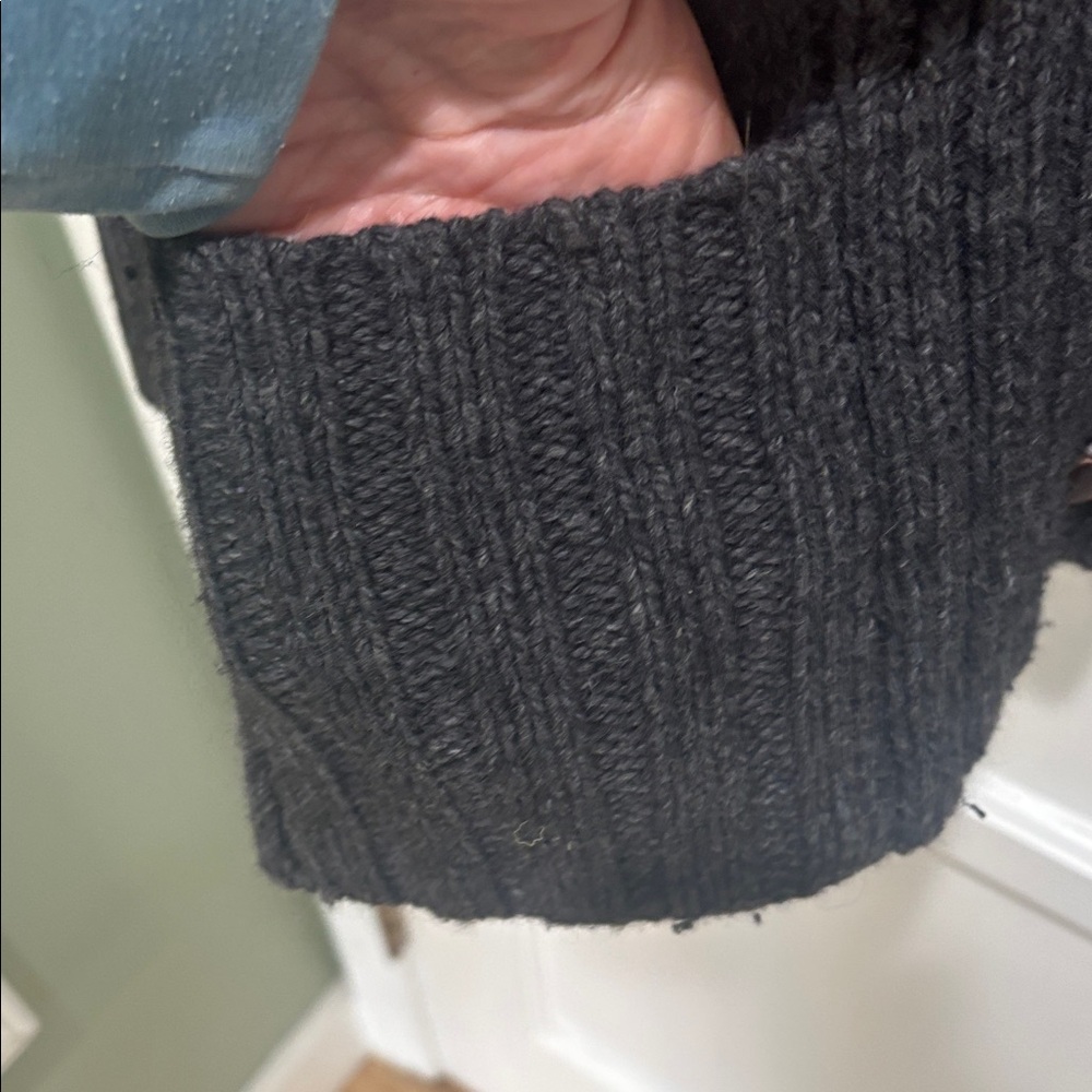Duluth Trading Sweater Womens small gray Wool Blend Cable Fisherman Cardigan - Picture 3 of 7